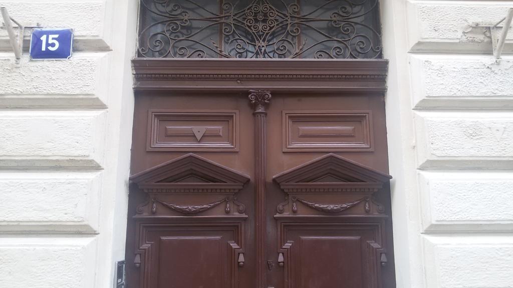 Lanoblessa Apartment Prague Bilik gambar